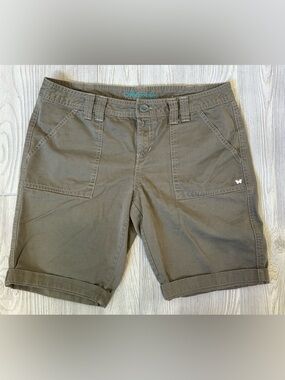 Y2K Aeropostale womens khaki shorts 13/14